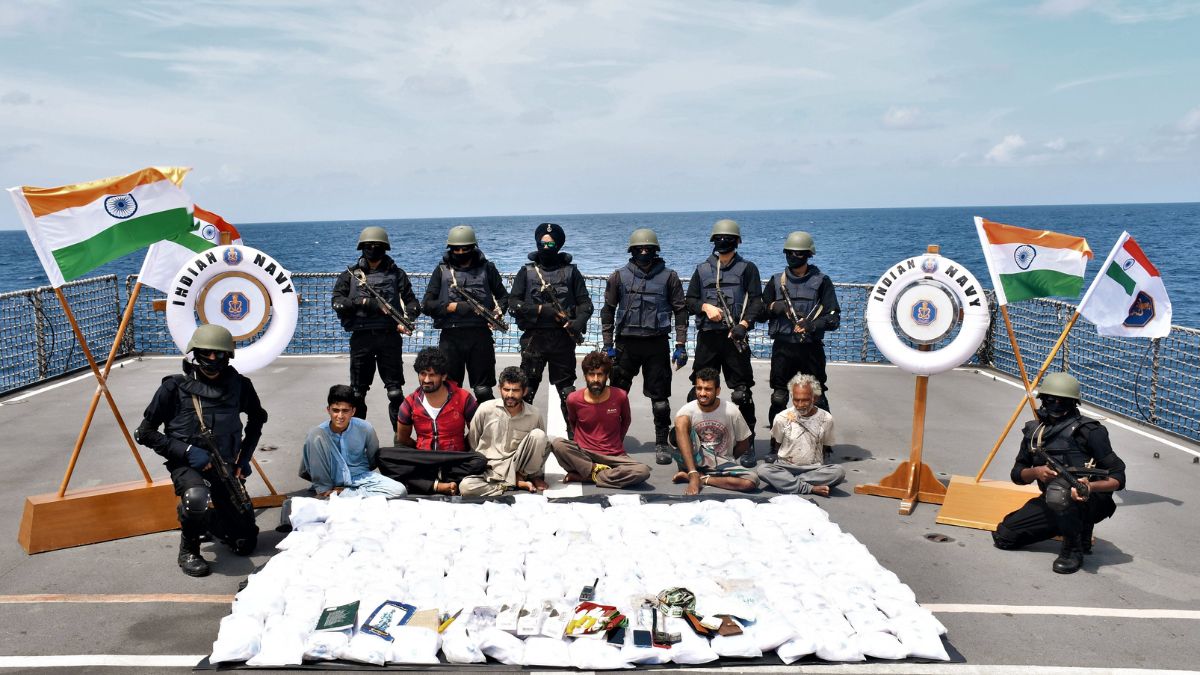 ncb-navy-seize-2-500-kg-of-high-purity-drugs-worth-rs-12-000-cr-off